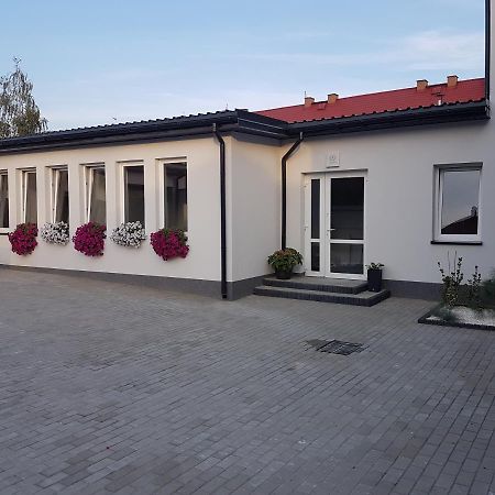 Arkadia Hostel Mlawa Buitenkant foto